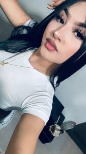 CleoNoir_Pink Public Pic 4