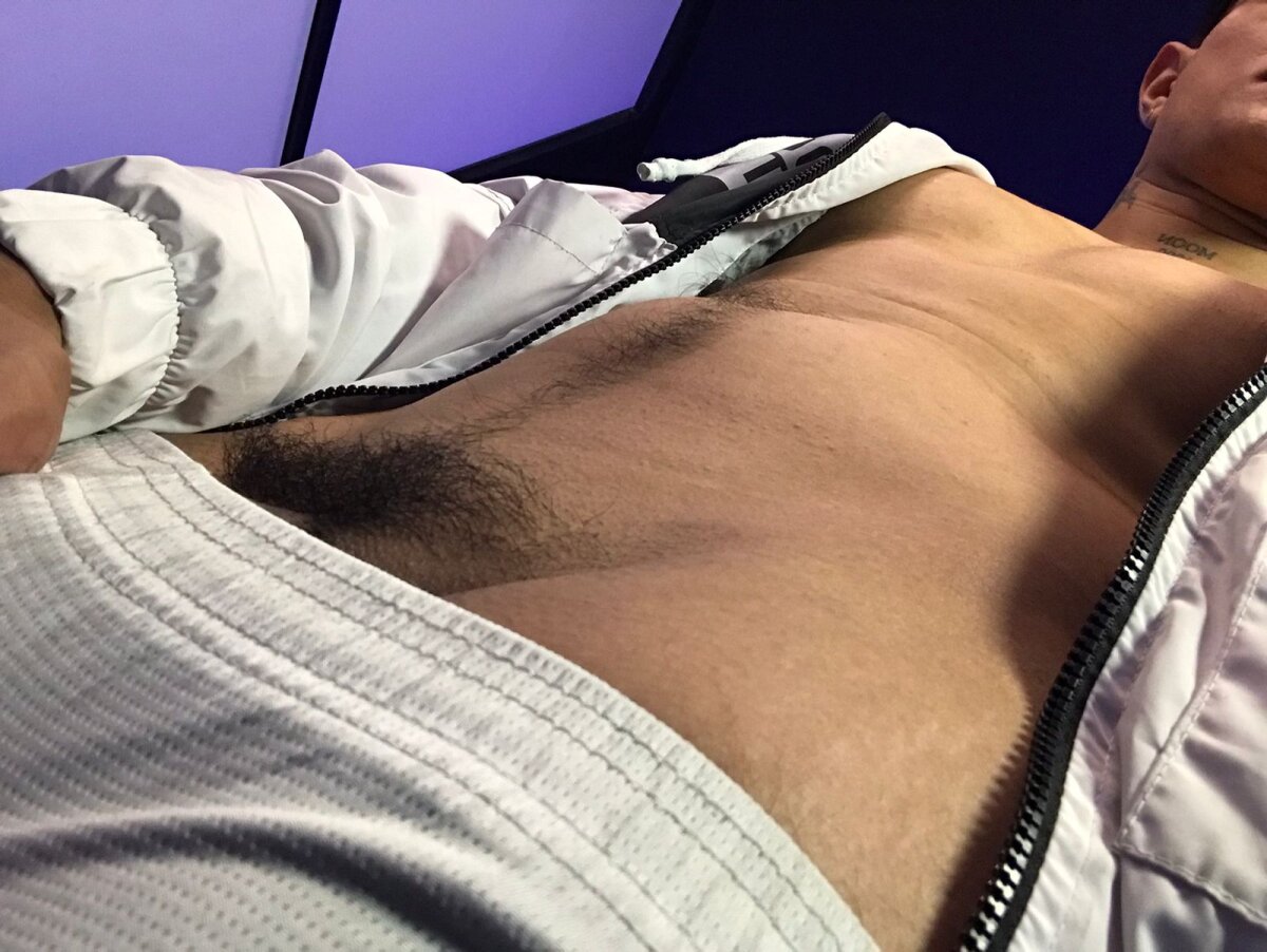 LiamDeep adlı kullanıcının viral fotoğrafları:  5037