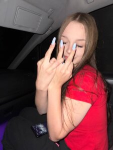 SunnySprinkle a little bit of me Pic 9