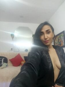 Riley_Reid_Milf Public Pic 4