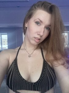 YelenaVerucchi Public Pic 2