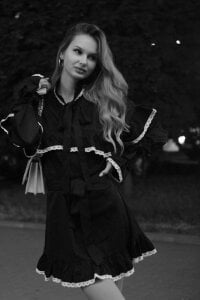 Velvessence Public Pic 3