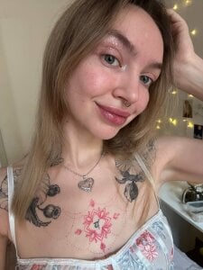 Miss_Elfie Public Pic 6