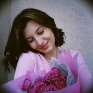 NoreenCourtney flowers mmm Pic 3
