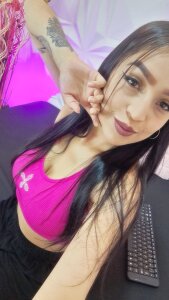 Iris_Rose_7 💘a little of me 💘 Pic