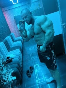 RickyMiami1Public图片 9