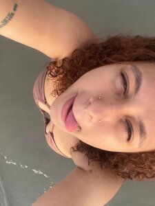 Public de Serket4  2 photos