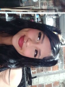 Mia_dulc44 Public Pic 6