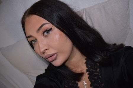 SelenaFoxyの🥰の枚の写真