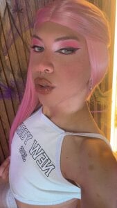 Remember, you were born to be real, not to be perfect. de AndyBlake_  2 Imagens