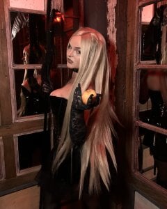 misschloe__ kullanıcısının spooky 2025 albümü -  2 fotoğraf