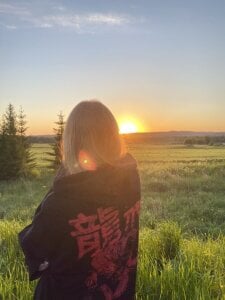 Rina_Dee Public Pic 2