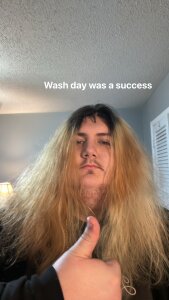 Bigloadsforyou69 Public Pic 4