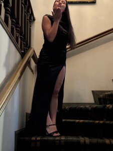 nala_evans: Public ( 5 фото)