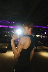 angleAndy just me Immagine  5