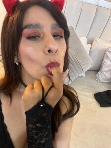 alaya_noir_ Your devil favorite Immagine  2