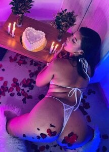 ivonyrose_ my birthday 🦩✨ Pic 4