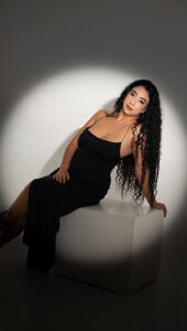 BellaSwwan sexy latina Foto 3