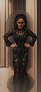 Madhuri_Love143 Public Pic 3