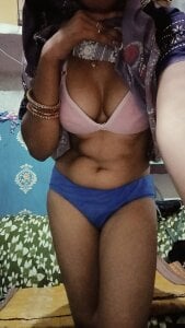 niyati001 Public Immagine  3