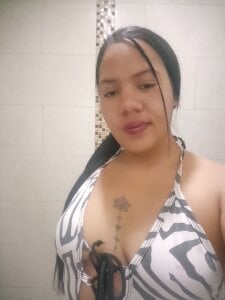 Adda_Taylor: Public ( 4 фото)