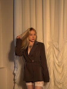 AunclreaVache office siren<3 Pic