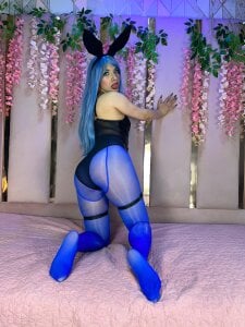 VesperVelvet Bulma exchanged the capsule for lingerie Will you get on my ship?" 🚀 Pic 2