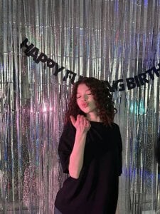 MarylnRedlin Public Pic 5