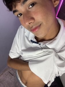 OliverTwinky Public Pic 3