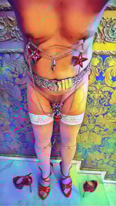 Pierced_Beauty Public Pic