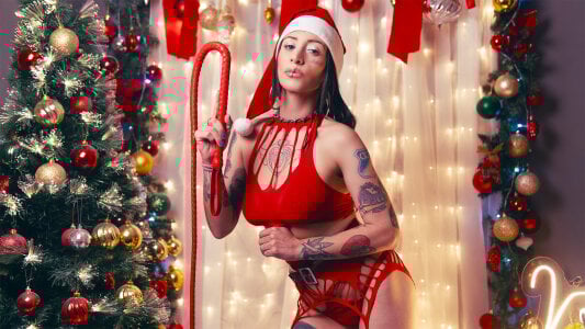 LusstCruella 𝐂𝐡𝐫𝐢𝐬𝐭𝐦𝐚𝐬 😈🎄 Foto 4