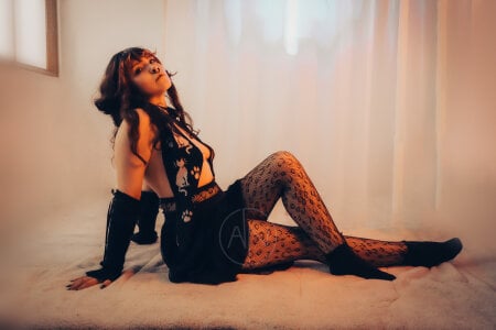 ErisyErian Eris 🖤🍷 Pic 4