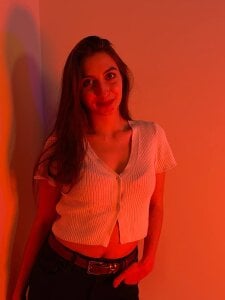 mila_firee your lovely Mila Pic 2