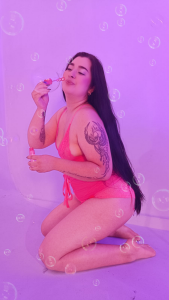 ZiaCooper_ Kisses in Bubbles Pic 6