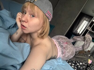 ZyrelihVayne Public Hình 3