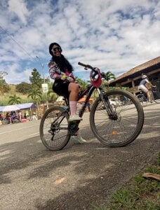 NandyKiss I love cycling Pic