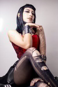 Kat_VonDe Public Pic 4