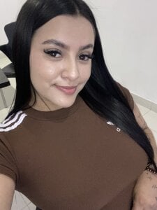 Anddy_Vega 🤎 Pic 3