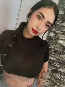 Cattleyaa Public Kuva