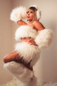 MaddyGray_ Provoke me 🔥 Pic 8