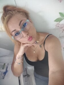 Allison_greey Casual Pic 2