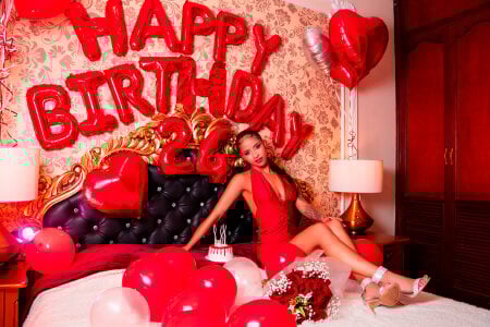 AnahisBennett Birthday Queen 👑🎂 Foto 3