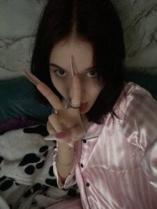 BelindaParbs pajamas again Pic 3