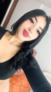 adhara__messY Public Poză