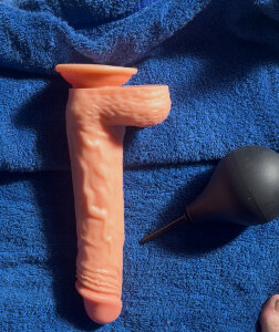 ExtremeDaddy89 Public Pic 3