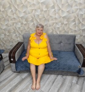 Lettie_Magdalen33 Public Pic 5