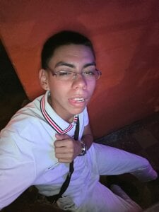 Liarr_ Public Foto 3