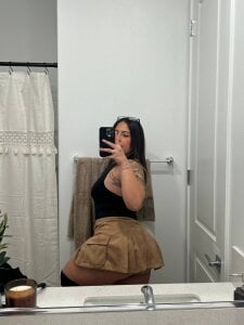 Nikkiluvv7 Public Foto