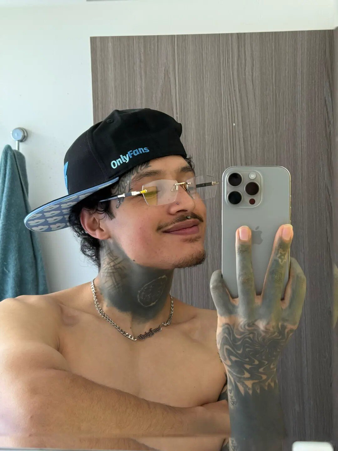 trieone Public . fénykép