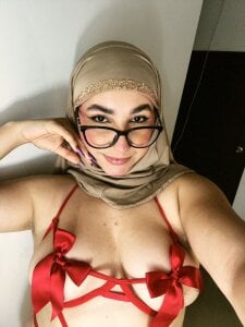 Ayha_khalaf cute face🥵  3. fénykép